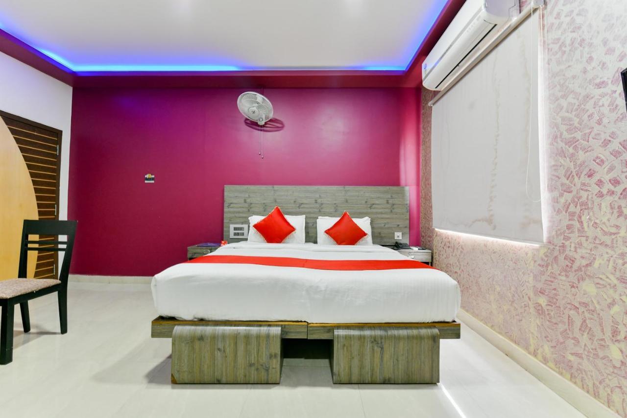 Oyo 1889 Hotel Aj Park Alappuzha Værelse billede