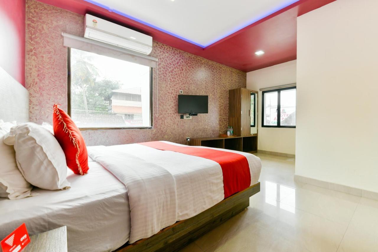 Oyo 1889 Hotel Aj Park Alappuzha Værelse billede