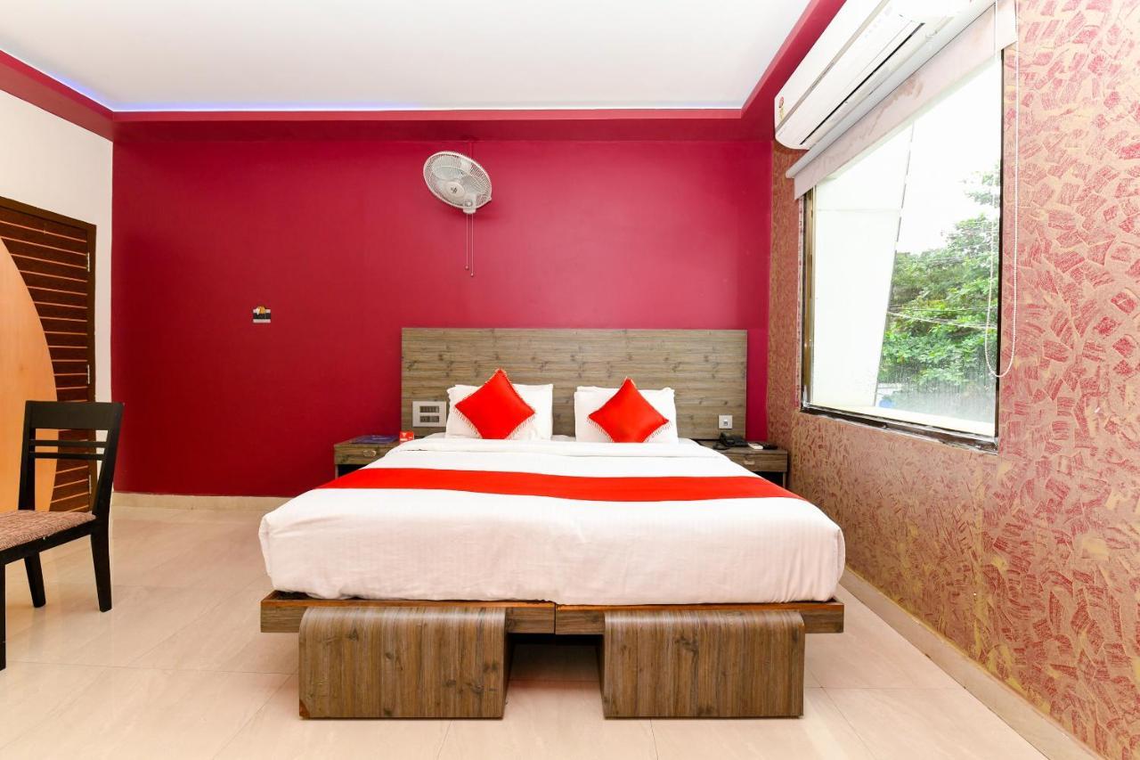 Oyo 1889 Hotel Aj Park Alappuzha Eksteriør billede